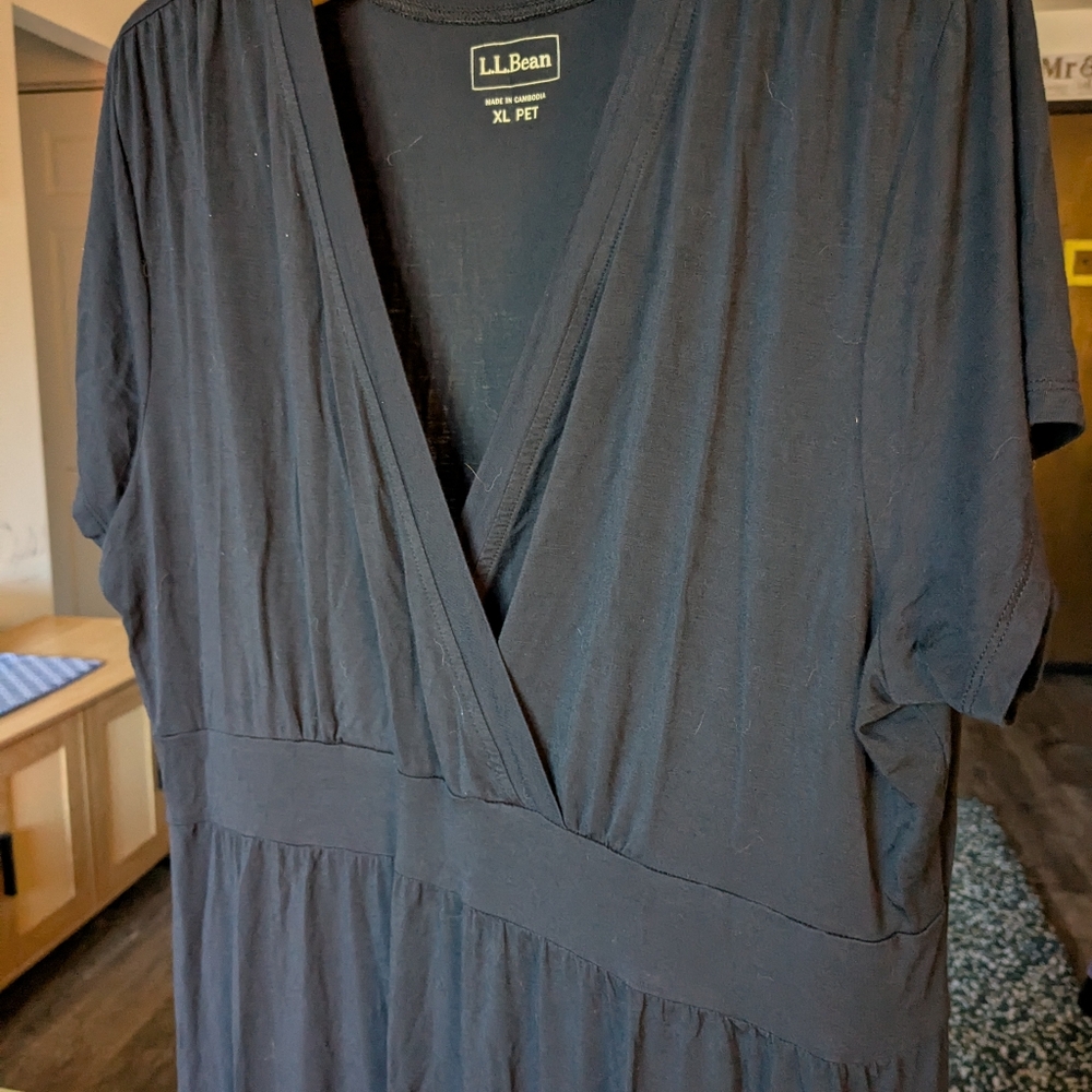 L.L. Bean Black A-line Jersey Dress - Picture 5 of 8